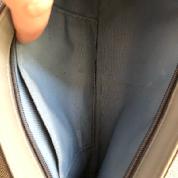 Coach wristlet - Picture 3 of 6